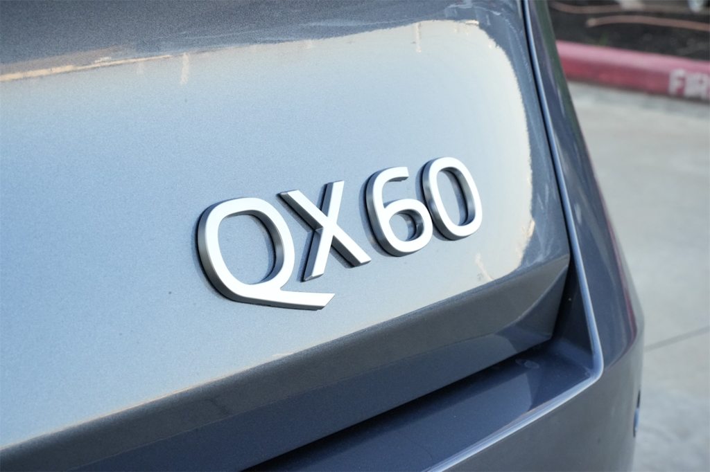 Thumbnail: 2026 INFINITI QX60 - 7