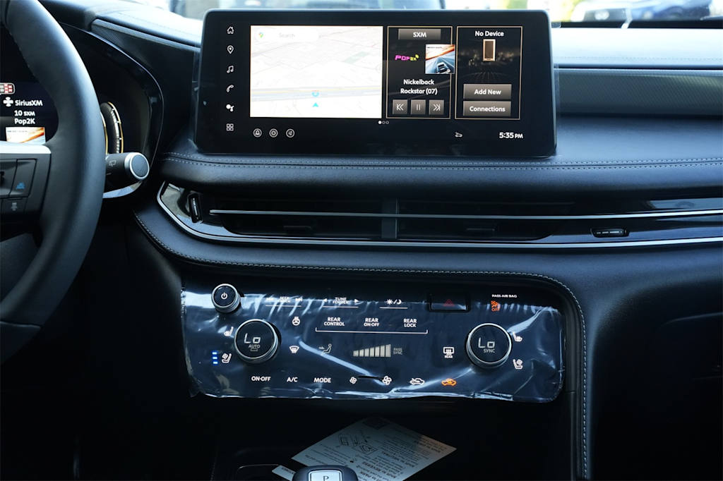 Thumbnail: 2026 INFINITI QX60 - 14