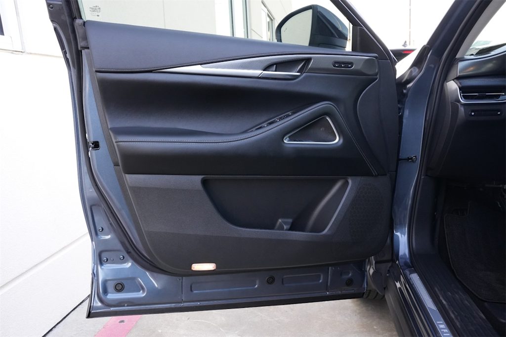 Thumbnail: 2026 INFINITI QX60 - 25