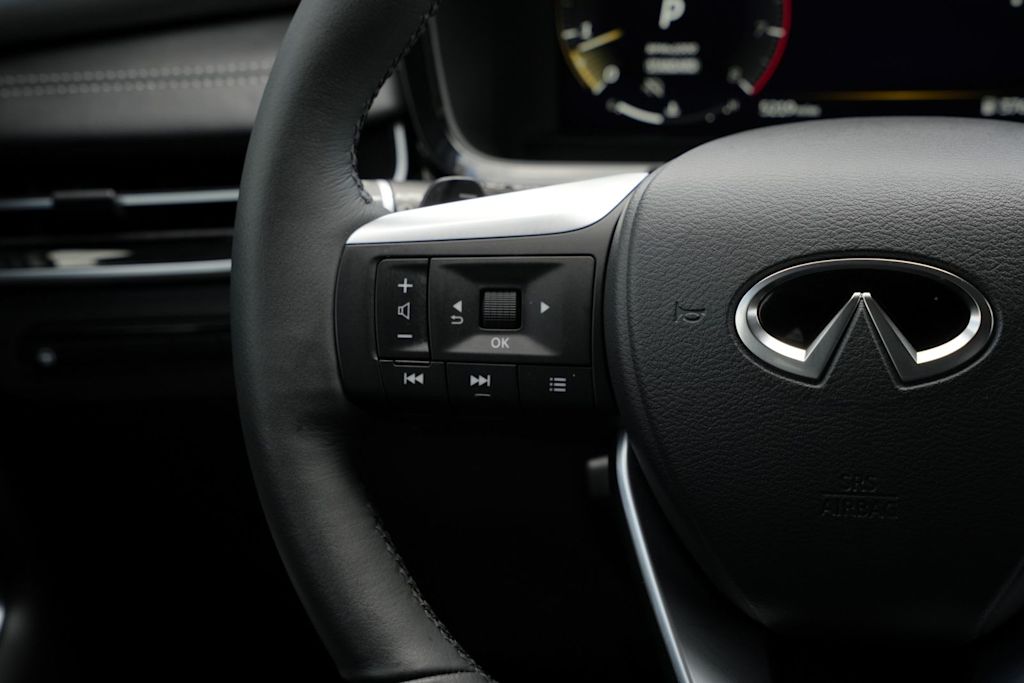 Thumbnail: 2026 INFINITI QX60 - 21