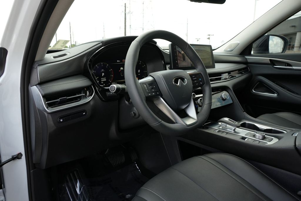 Thumbnail: 2026 INFINITI QX60 - 13