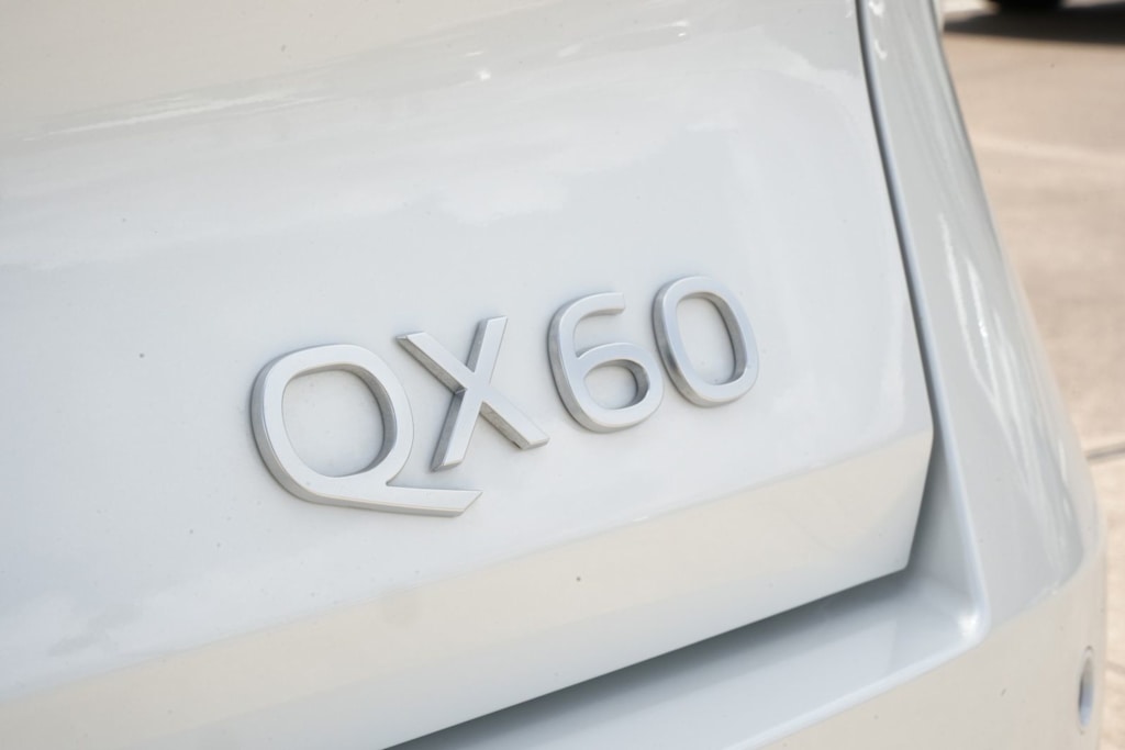 Thumbnail: 2026 INFINITI QX60 - 7