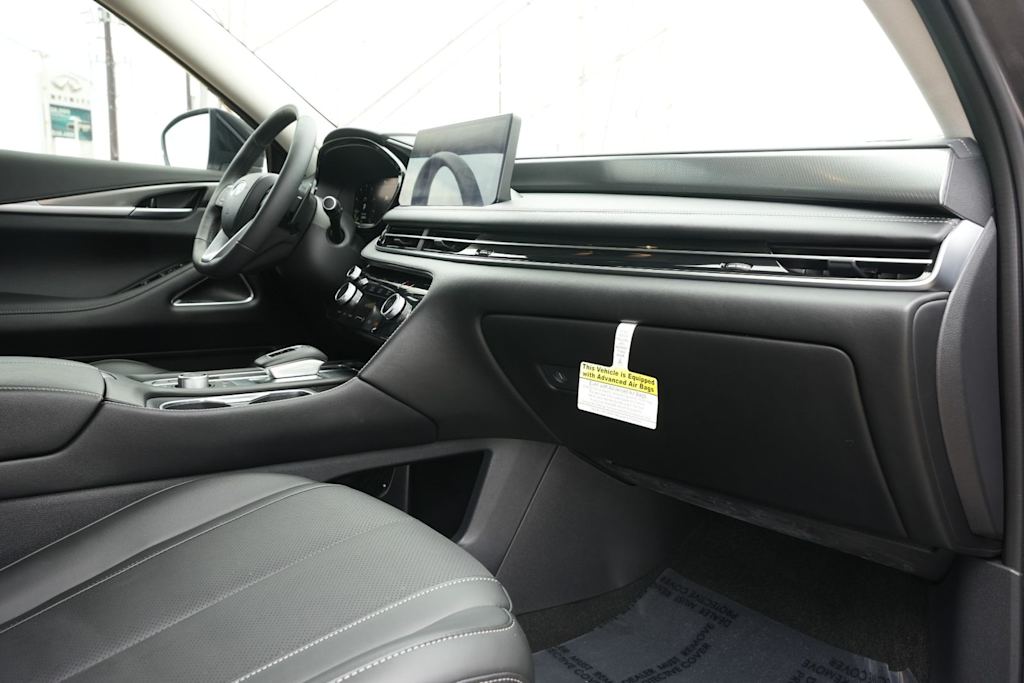 Thumbnail: 2026 INFINITI QX60 - 14