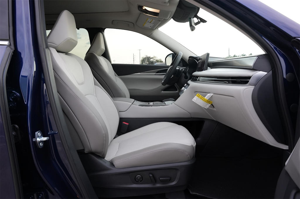 Thumbnail: 2026 INFINITI QX60 - 11