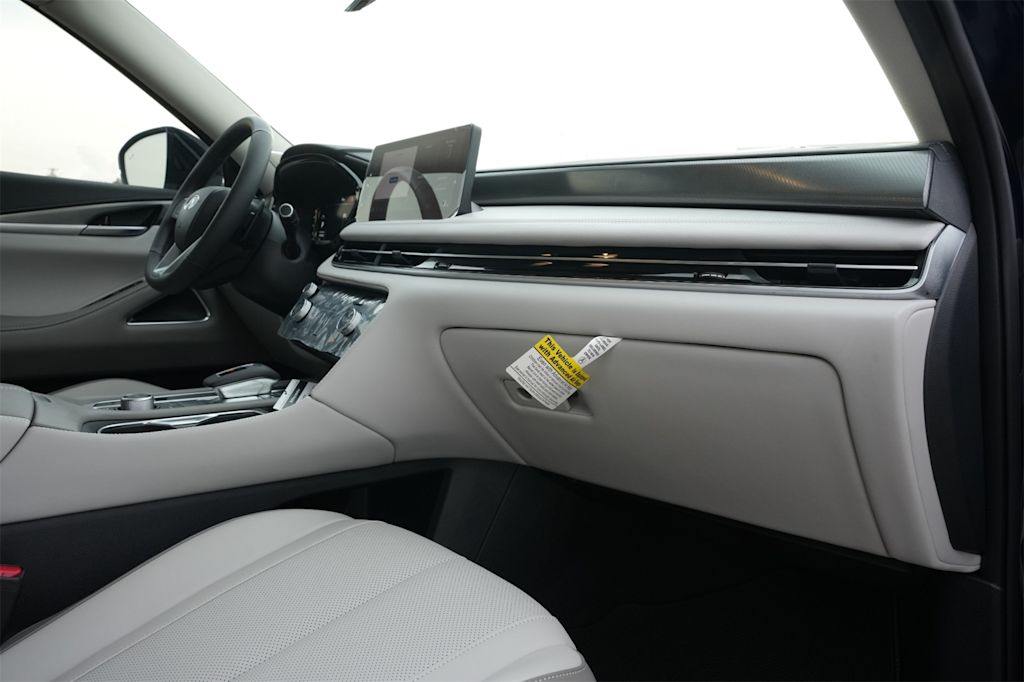 Thumbnail: 2026 INFINITI QX60 - 14