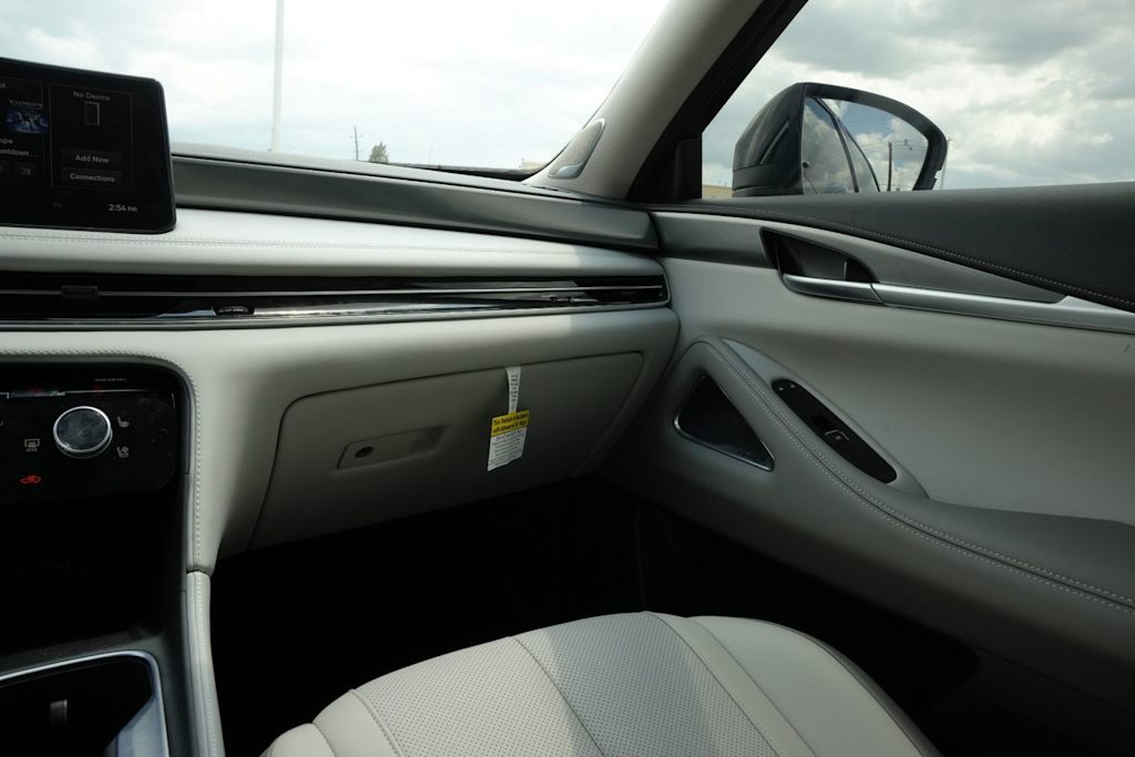 Thumbnail: 2026 INFINITI QX60 - 20