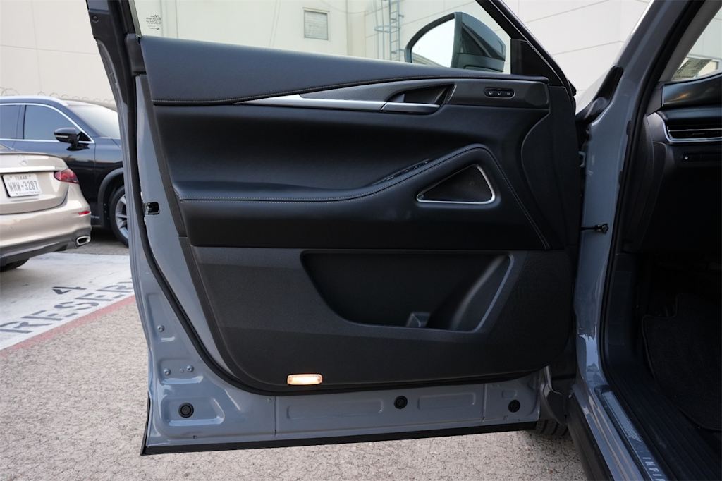 Thumbnail: 2026 INFINITI QX60 - 26