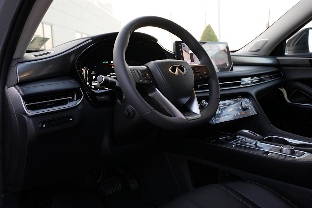 Thumbnail: 2026 INFINITI QX60 - 13