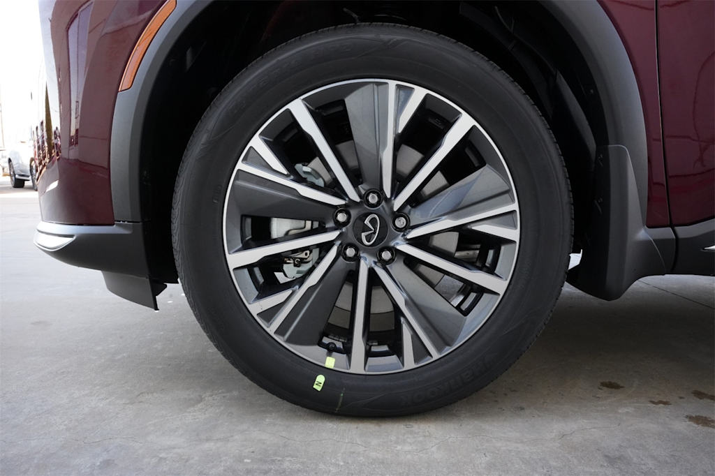 Thumbnail: 2026 INFINITI QX60 - 8