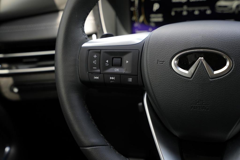 Thumbnail: 2026 INFINITI QX60 - 20