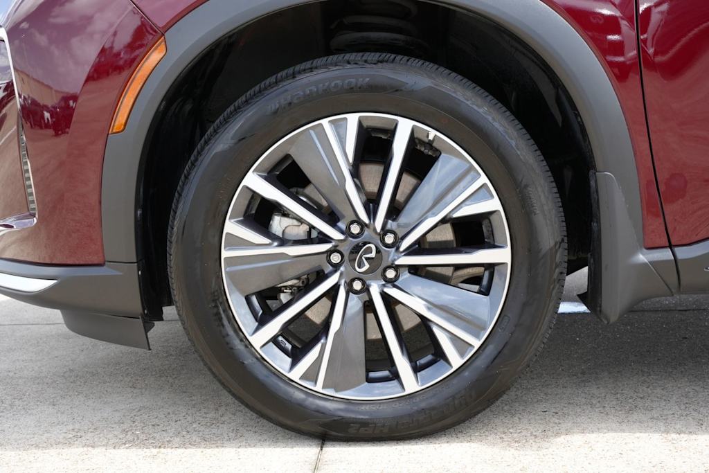 Thumbnail: 2026 INFINITI QX60 - 8