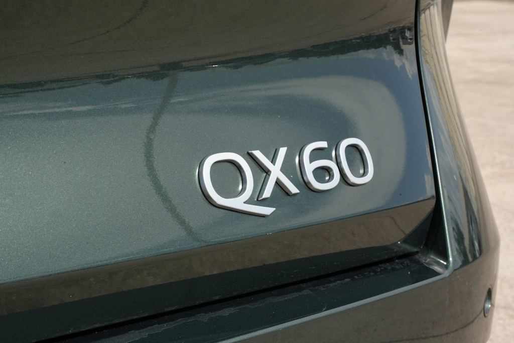 Thumbnail: 2026 INFINITI QX60 - 7