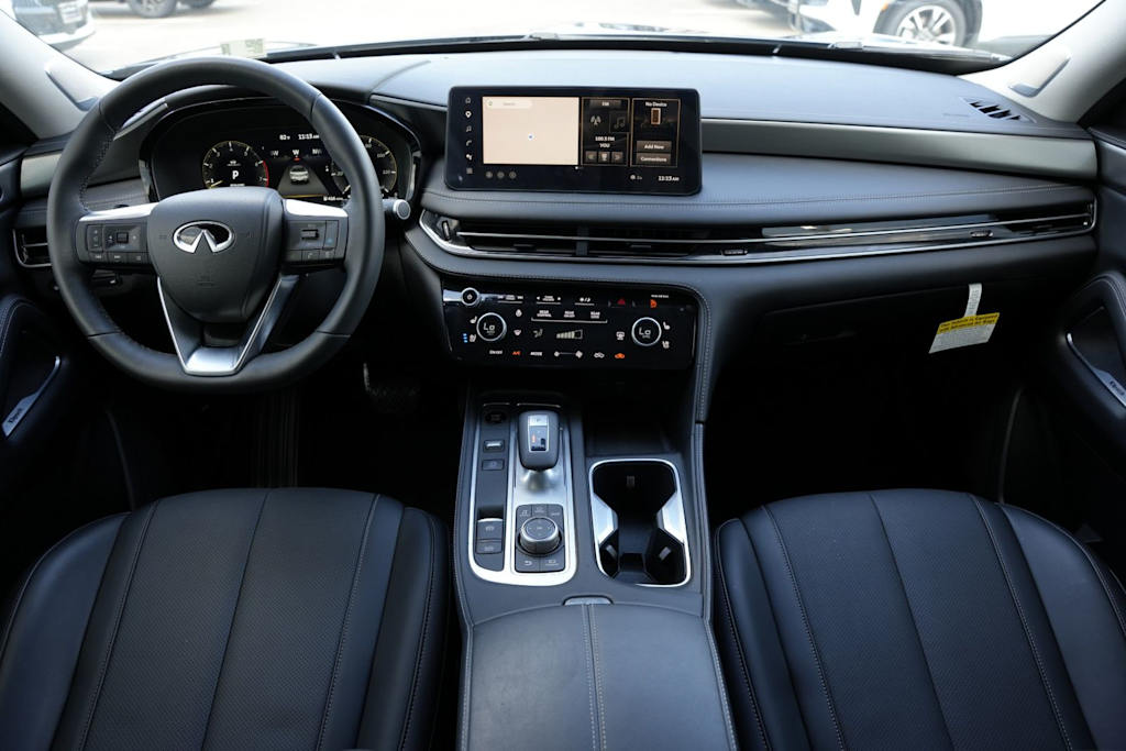 Thumbnail: 2026 INFINITI QX60 - 2