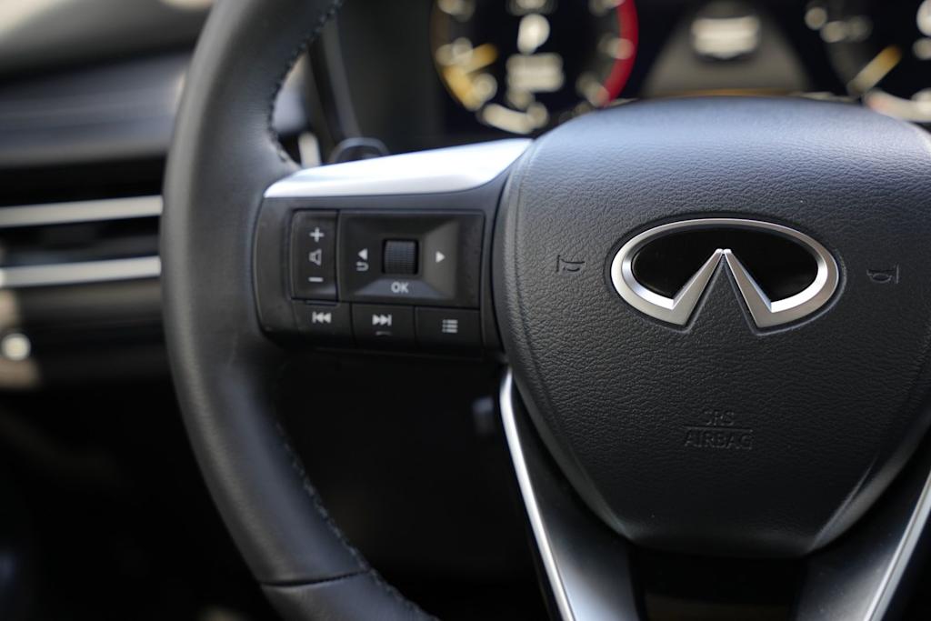 Thumbnail: 2026 INFINITI QX60 - 19