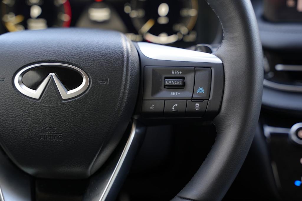 Thumbnail: 2026 INFINITI QX60 - 20