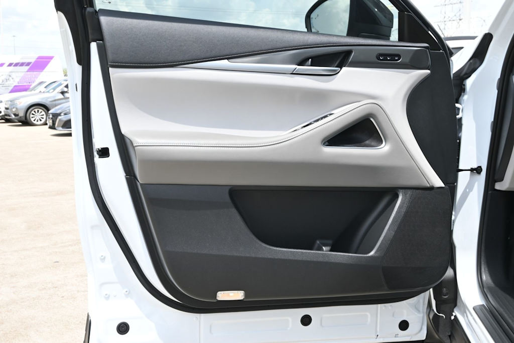 Thumbnail: 2026 INFINITI QX60 - 23