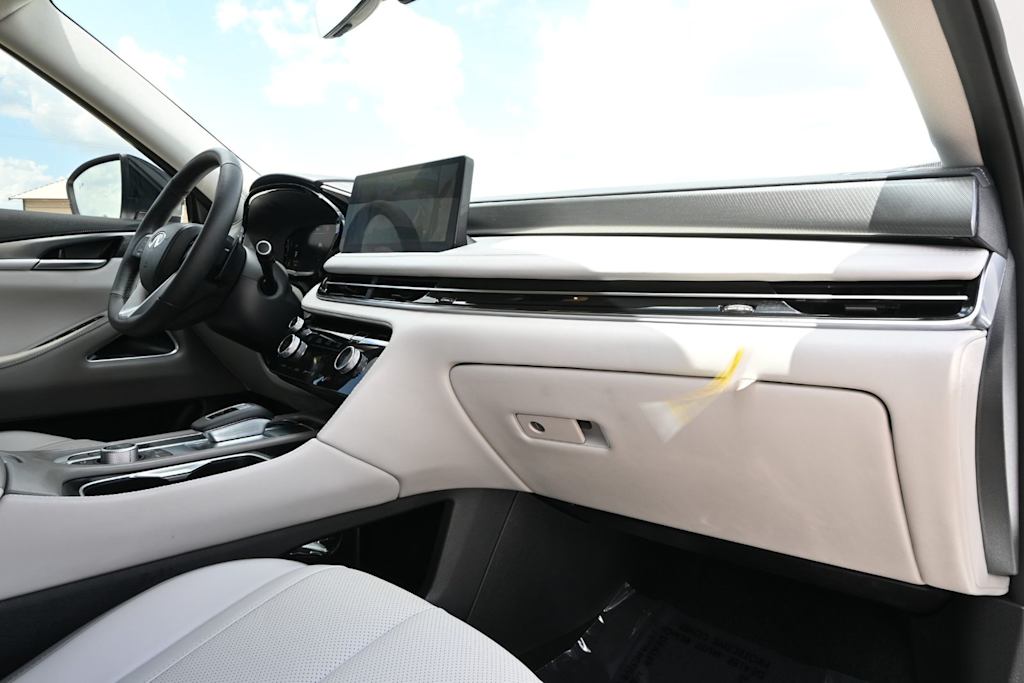 Thumbnail: 2026 INFINITI QX60 - 25