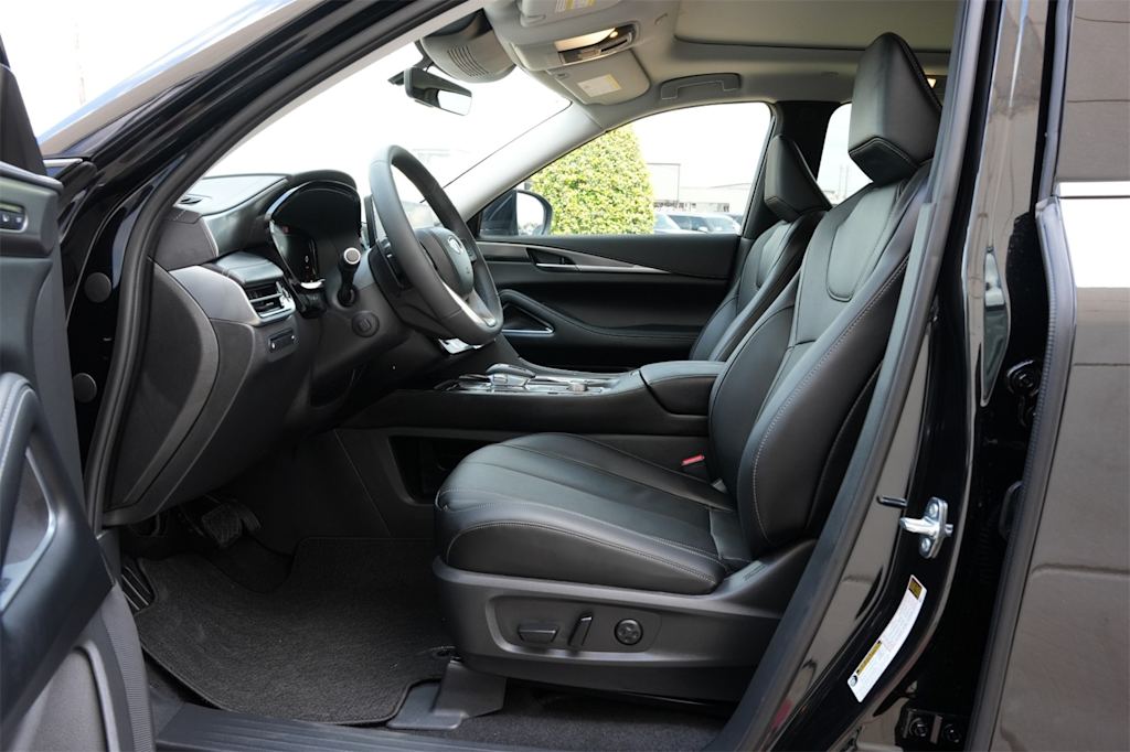 Thumbnail: 2026 INFINITI QX60 - 10