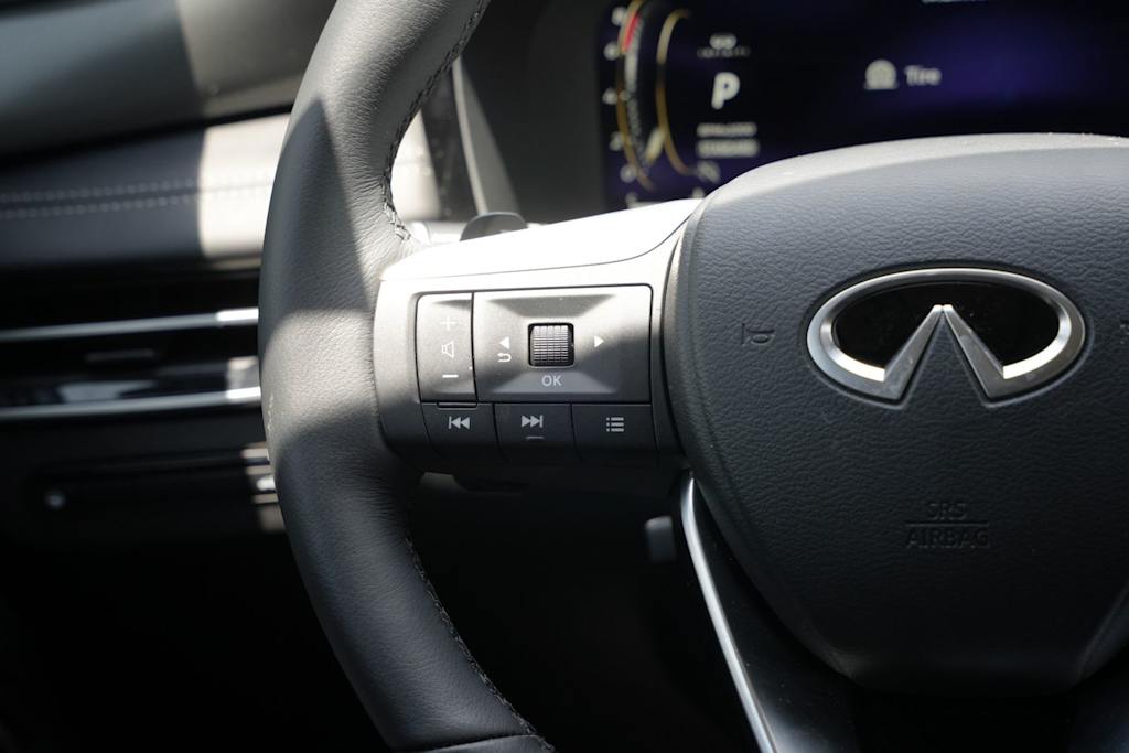 Thumbnail: 2026 INFINITI QX60 - 19