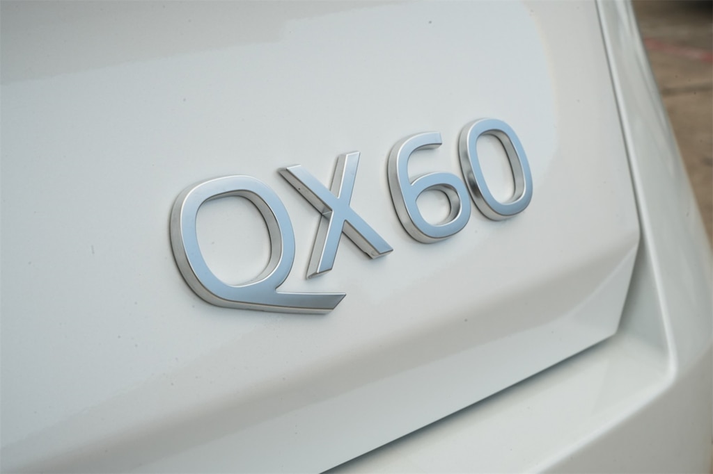Thumbnail: 2026 INFINITI QX60 - 6