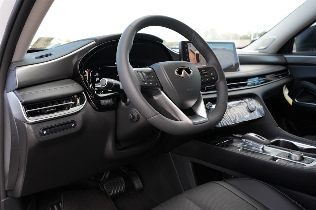 Thumbnail: 2026 INFINITI QX60 - 11