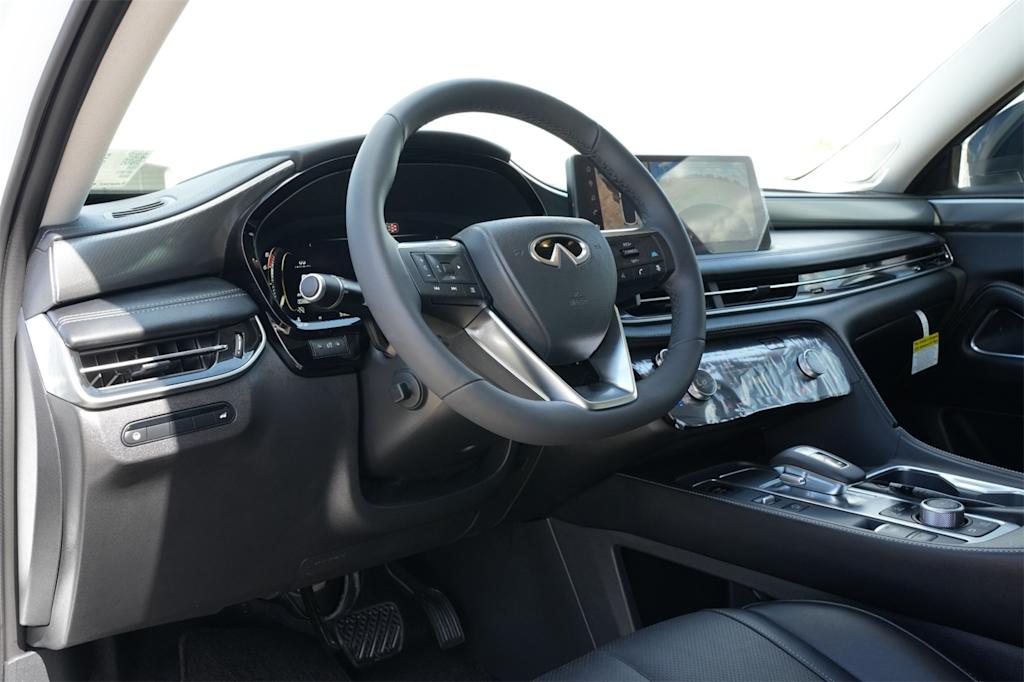 Thumbnail: 2026 INFINITI QX60 - 13