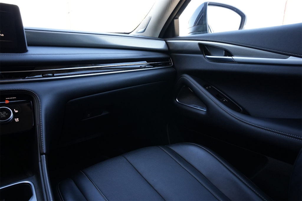 Thumbnail: 2025 INFINITI QX60 - 18