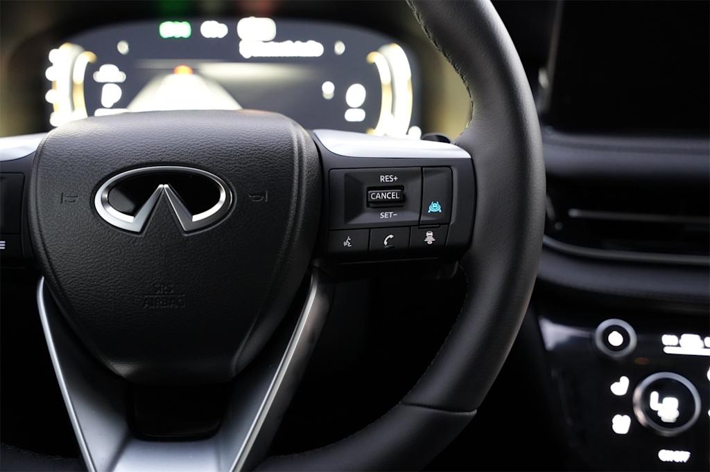 Thumbnail: 2026 INFINITI QX60 - 21