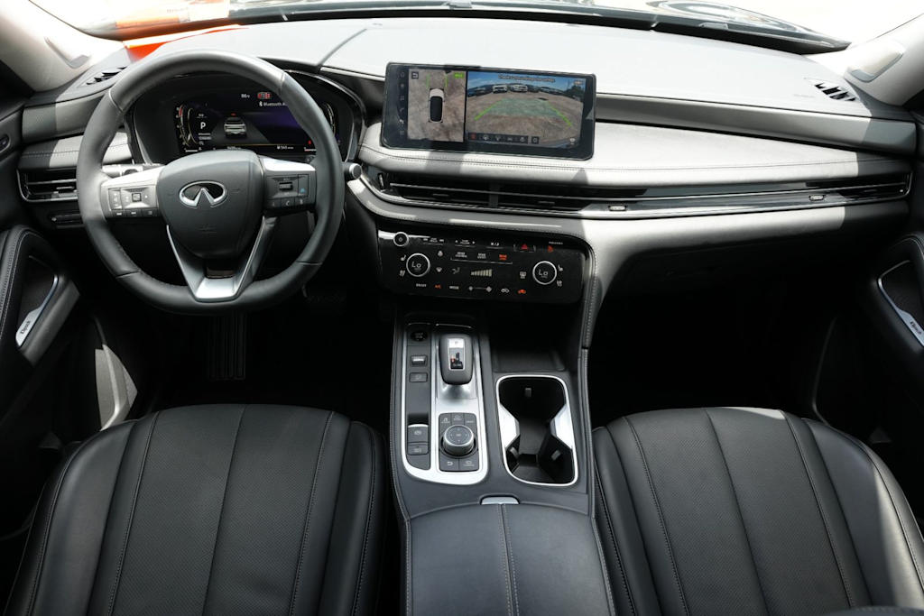 Thumbnail: 2026 INFINITI QX60 - 2