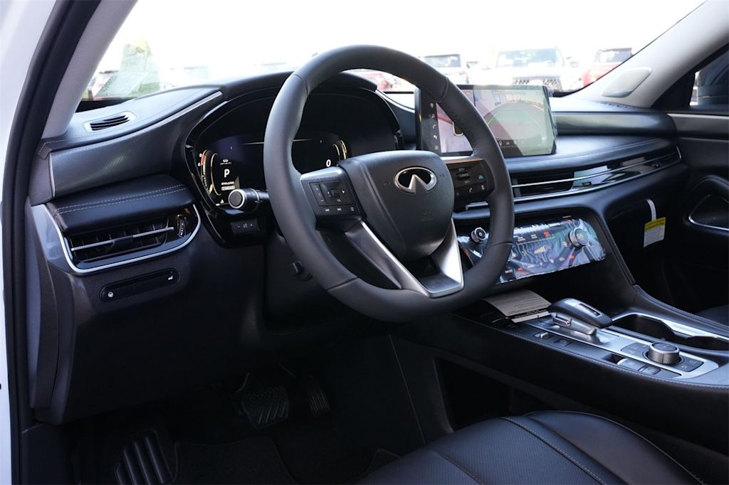 Thumbnail: 2026 INFINITI QX60 - 15