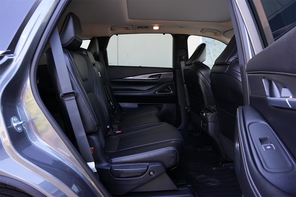 Thumbnail: 2026 INFINITI QX60 - 27