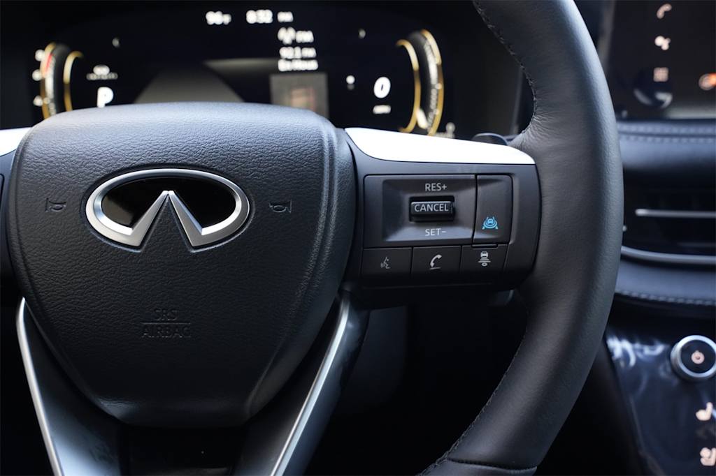 Thumbnail: 2026 INFINITI QX60 - 24