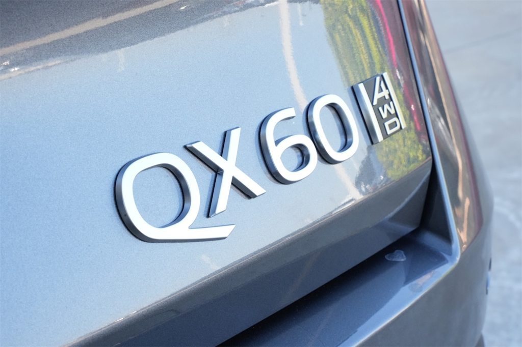 Thumbnail: 2026 INFINITI QX60 - 7