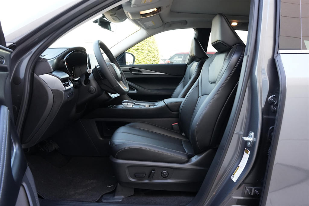 Thumbnail: 2026 INFINITI QX60 - 11