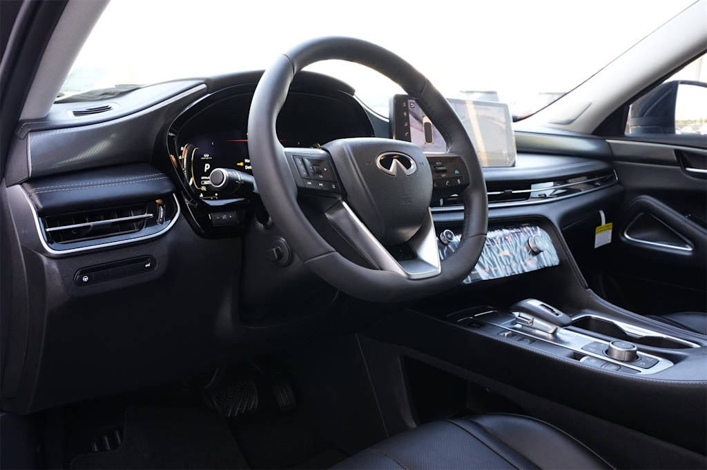 Thumbnail: 2026 INFINITI QX60 - 13