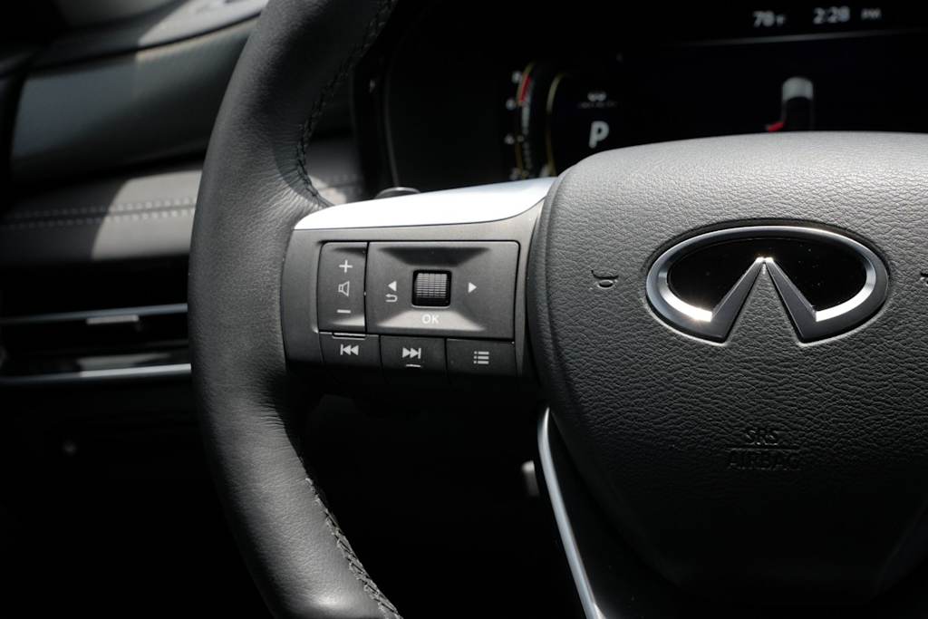 Thumbnail: 2026 INFINITI QX60 - 22