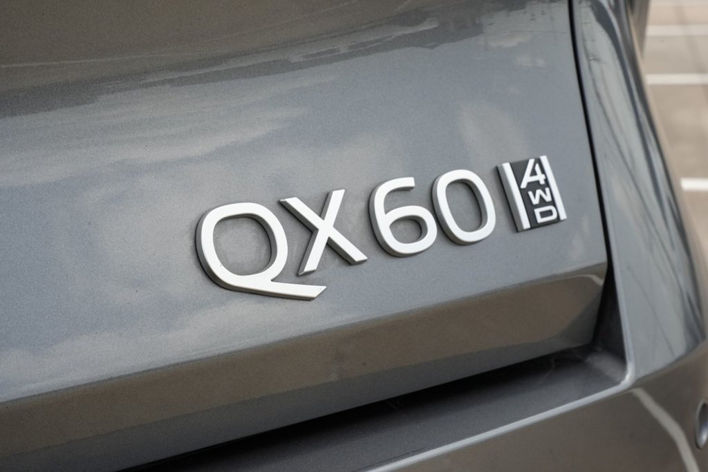 Thumbnail: 2026 INFINITI QX60 - 7