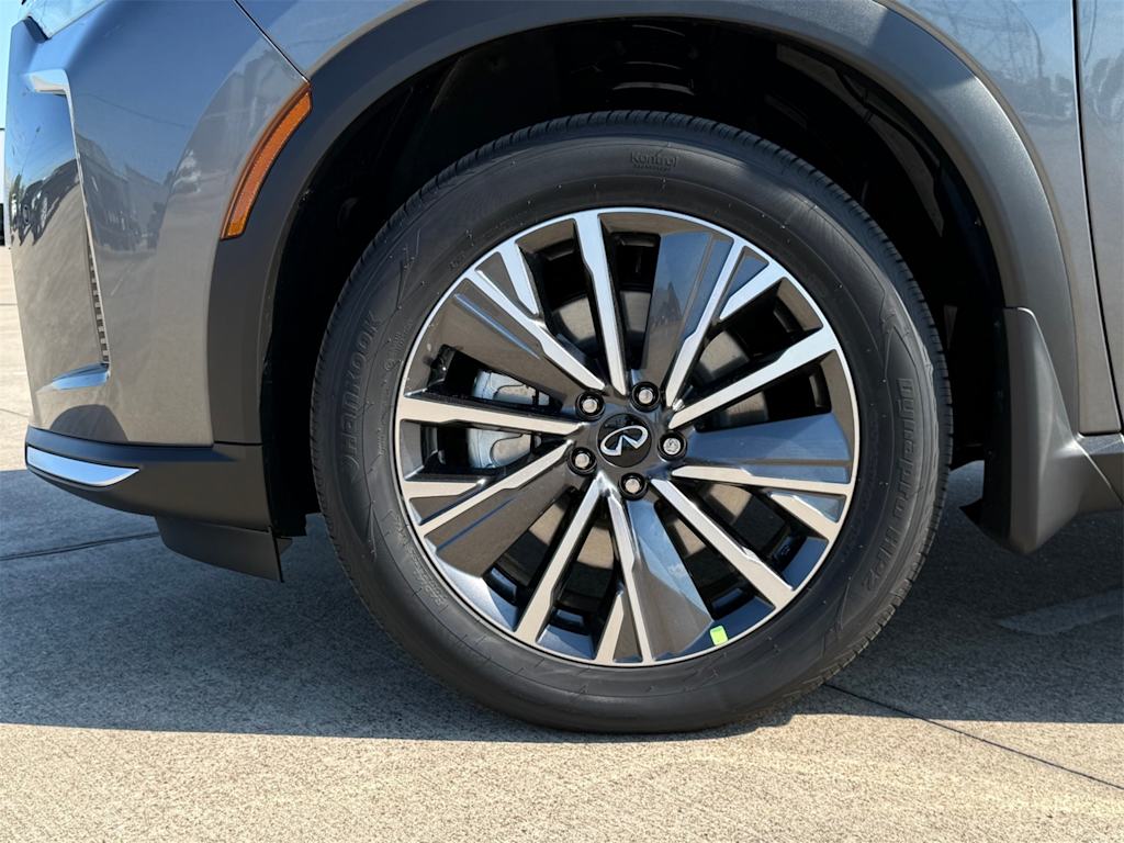 Thumbnail: 2026 INFINITI QX60 - 8