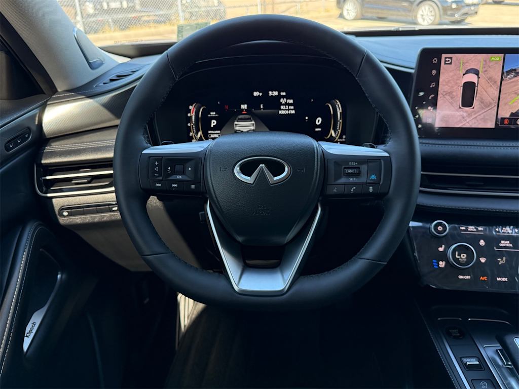 Thumbnail: 2026 INFINITI QX60 - 9