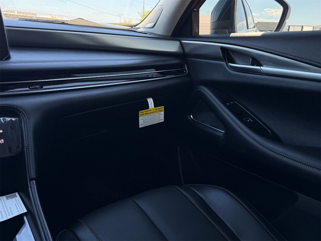 Thumbnail: 2026 INFINITI QX60 - 21