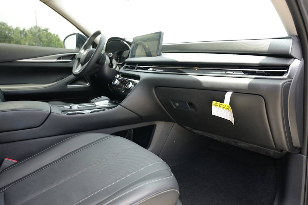 Thumbnail: 2026 INFINITI QX60 - 26