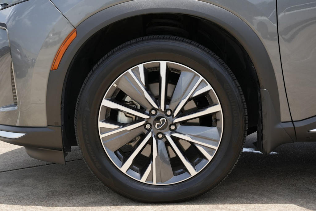 Thumbnail: 2026 INFINITI QX60 - 7