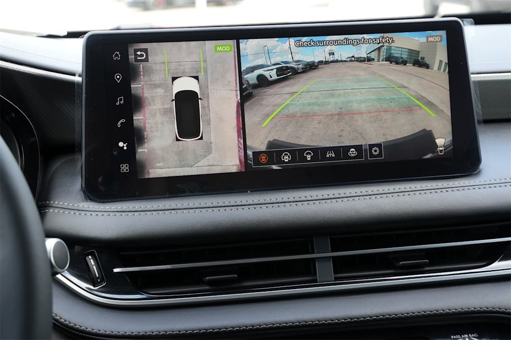 Thumbnail: 2026 INFINITI QX60 - 24