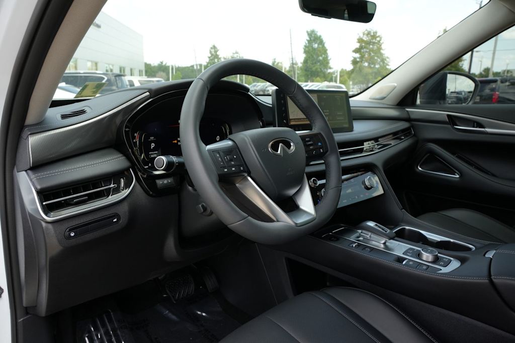 Thumbnail: 2026 INFINITI QX60 - 11
