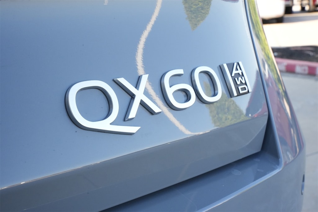 Thumbnail: 2026 INFINITI QX60 - 7