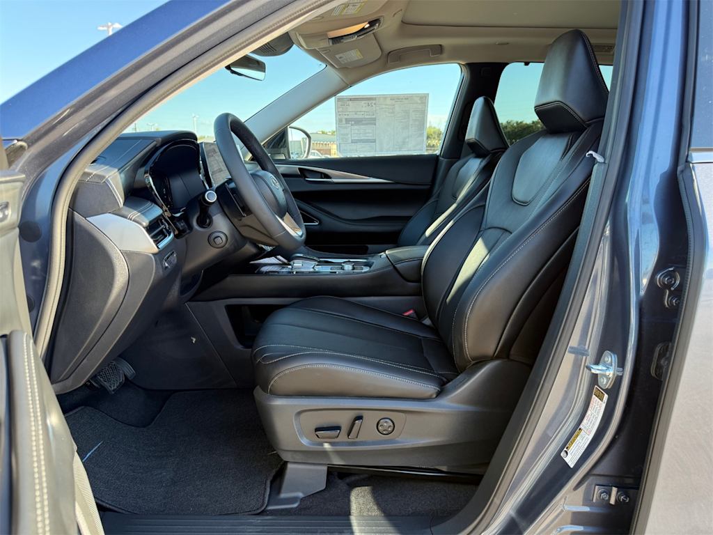 Thumbnail: 2026 INFINITI QX60 - 11