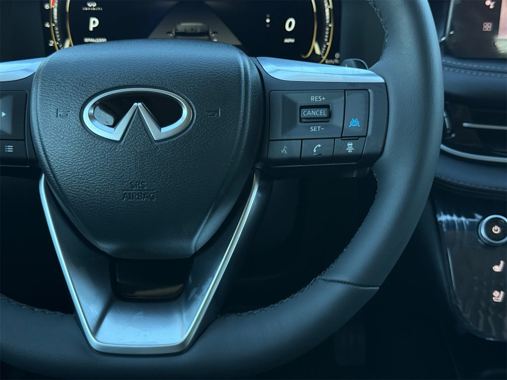 Thumbnail: 2026 INFINITI QX60 - 25