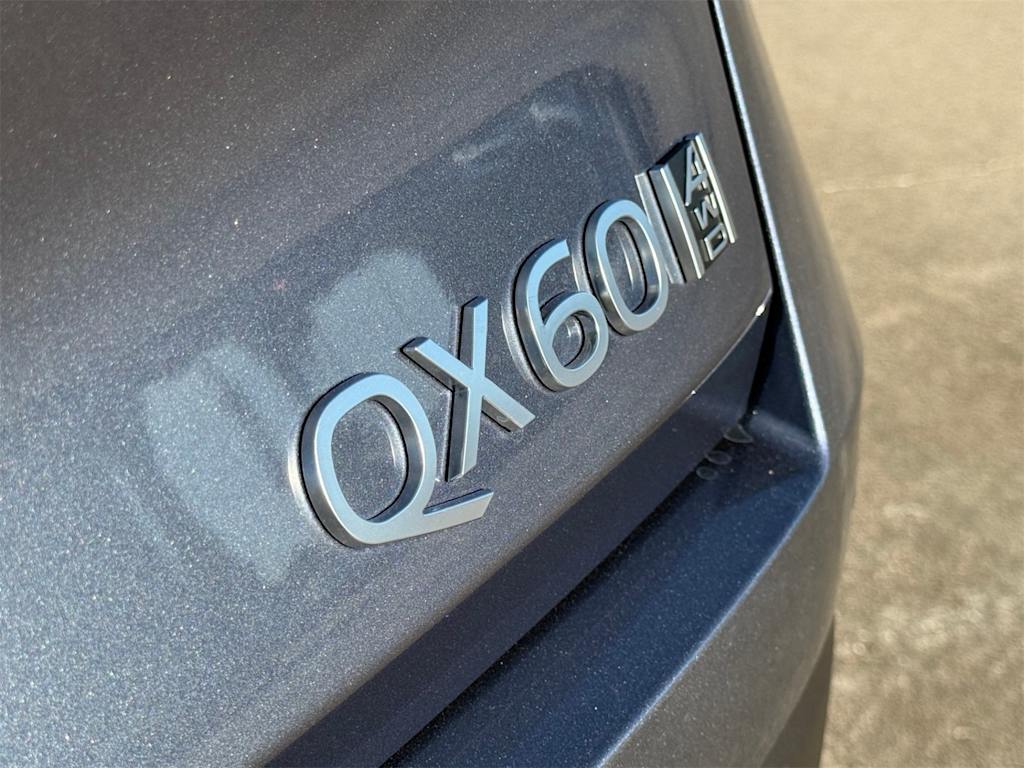 Thumbnail: 2026 INFINITI QX60 - 7