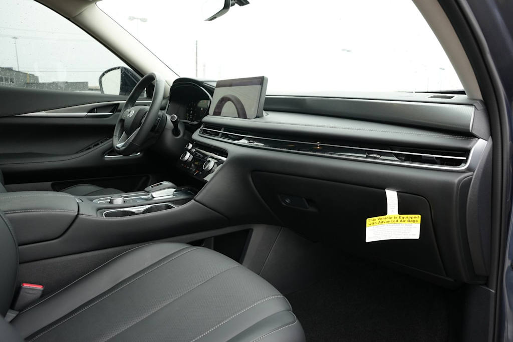 Thumbnail: 2026 INFINITI QX60 - 14