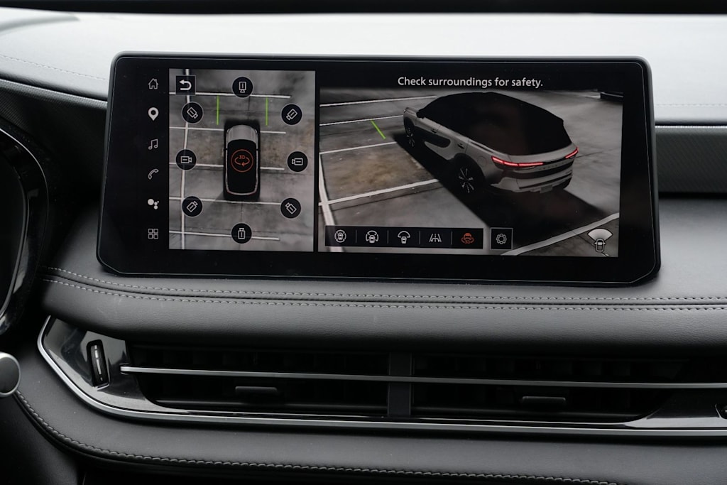 Thumbnail: 2026 INFINITI QX60 - 23